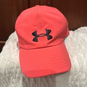 Under Armour women Red Ball Cap nwot